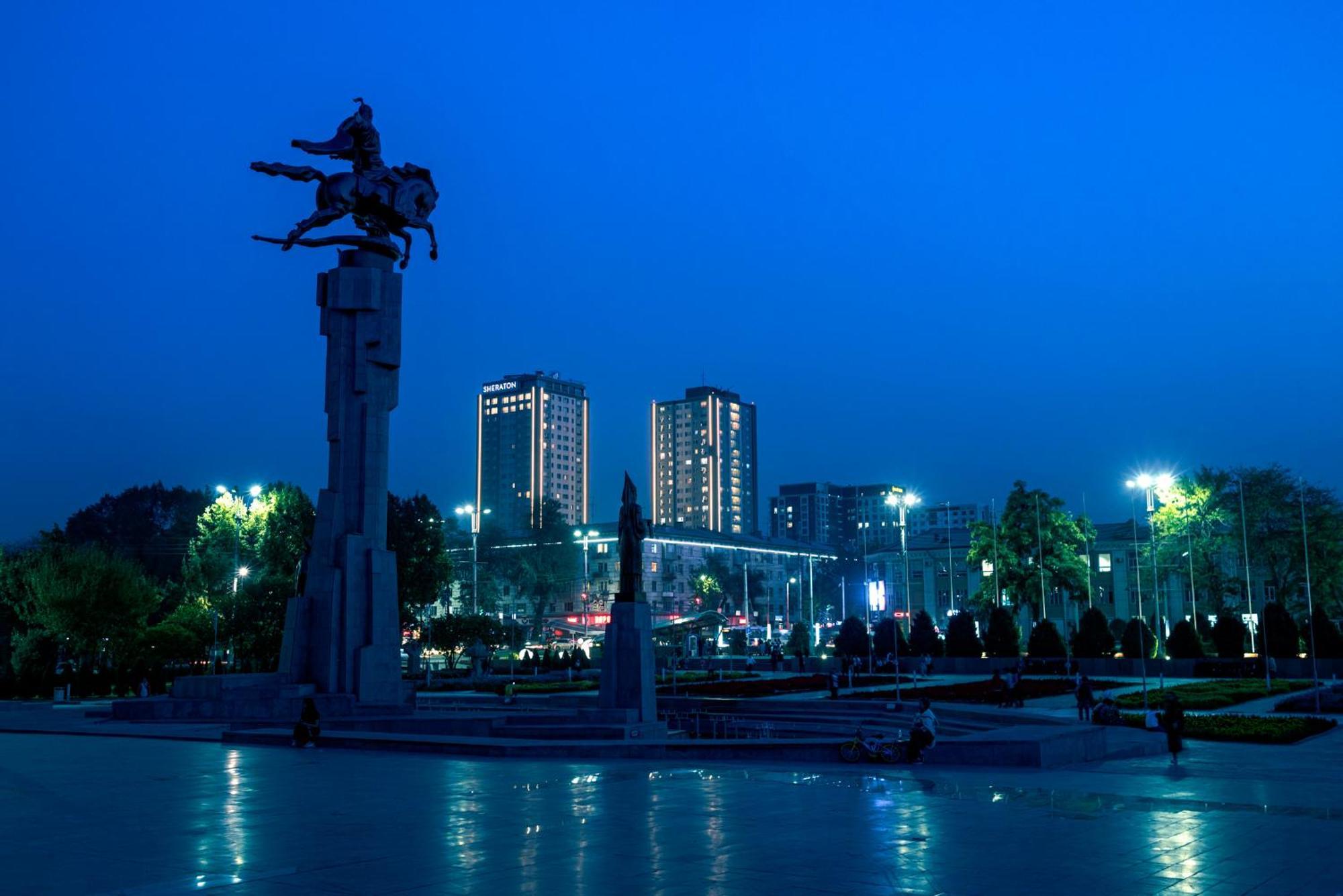 Sheraton Bishkek Ngoại thất bức ảnh