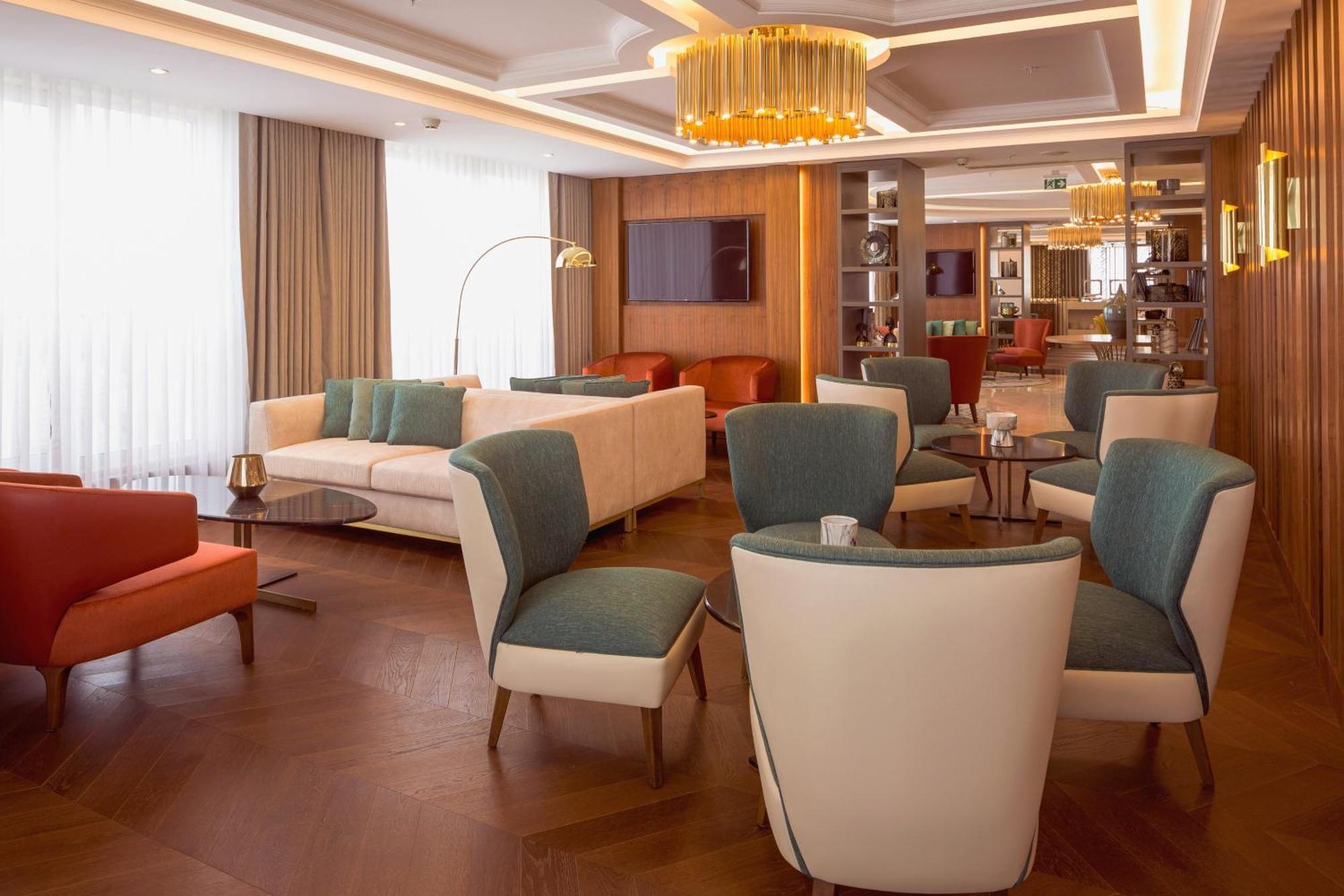 Sheraton Bishkek Ngoại thất bức ảnh