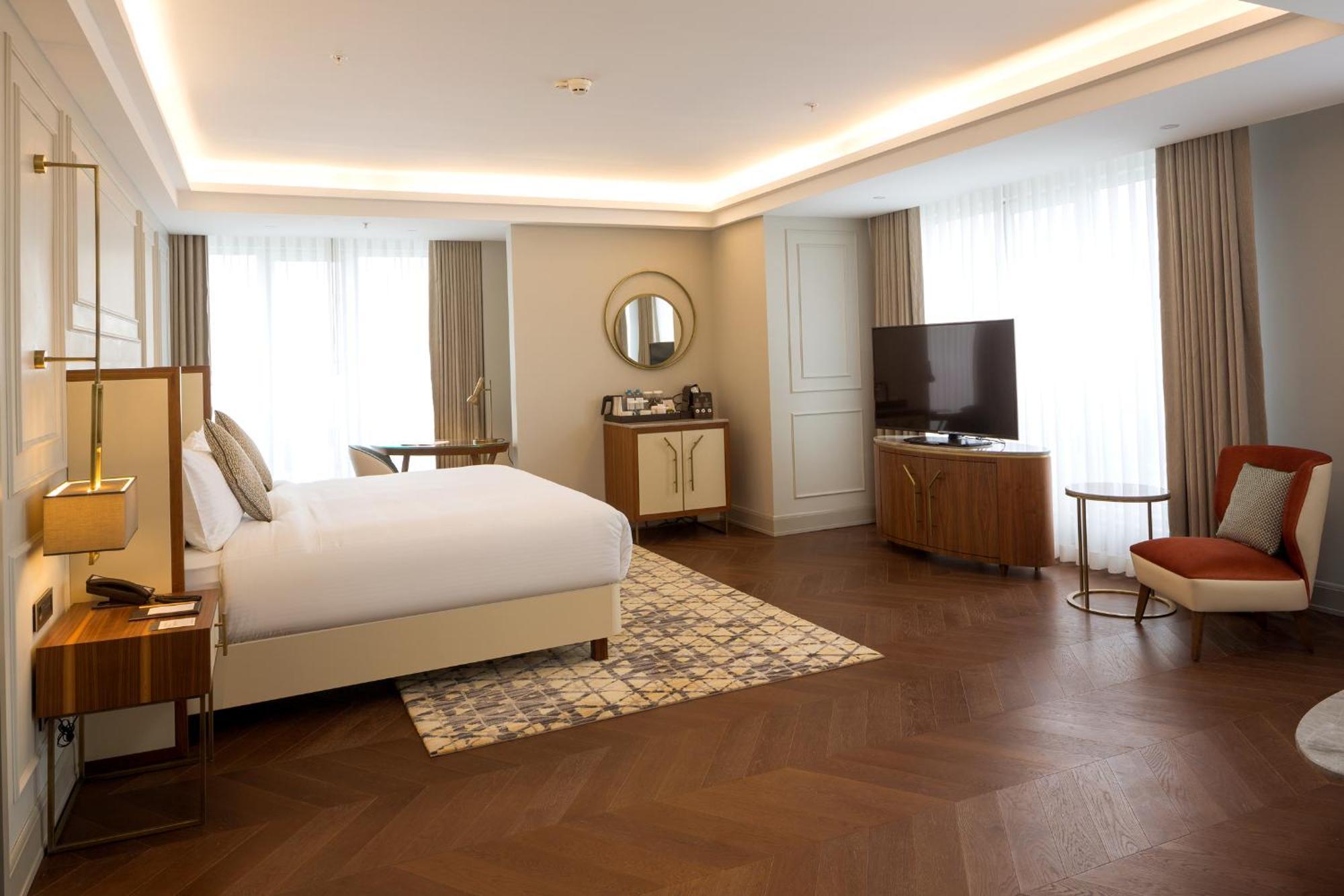 Sheraton Bishkek Ngoại thất bức ảnh